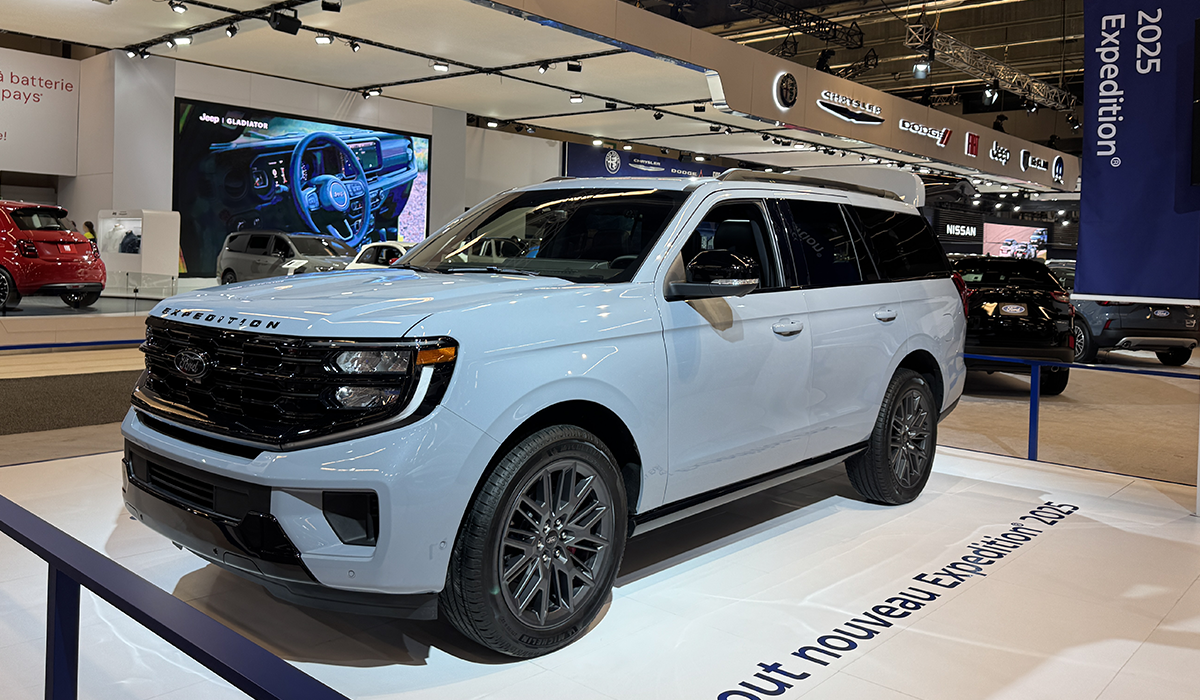 Ford Expedition 2025, VUS haut de gamme, Salon de l'auto Montréal, technologie automobile, innovation Ford, Ford Expedition 2025, premium SUV, Montreal Auto Show, automotive technology, Ford innovation,