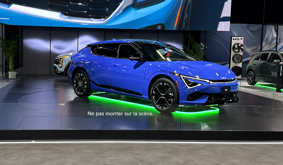 Kia EV6, voiture électrique, innovation technologique, Salon de l'auto Montréal, mobilité durable, Kia EV6, electric vehicle, technological innovation, Montreal Auto Show, sustainable mobility,
